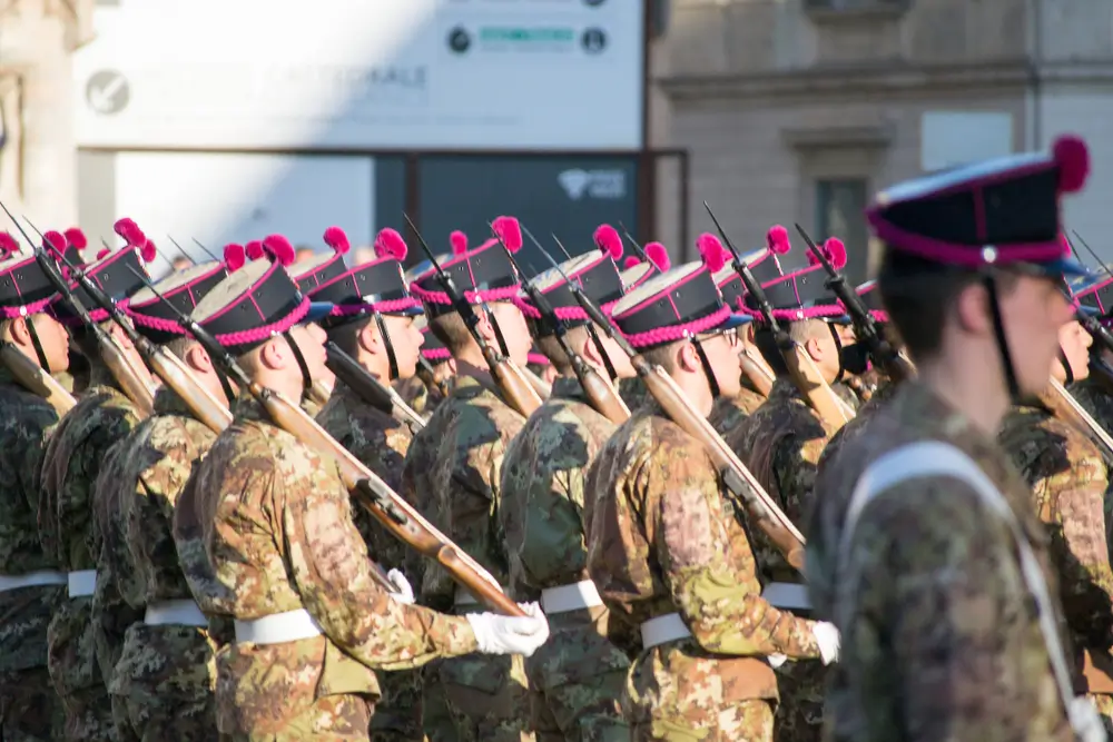 Accademia militare per minorenni: come funziona davvero